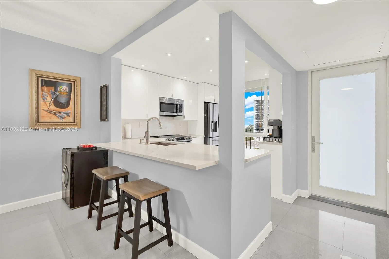 521 N Riverside Dr # 707, Pompano Beach FL 33062