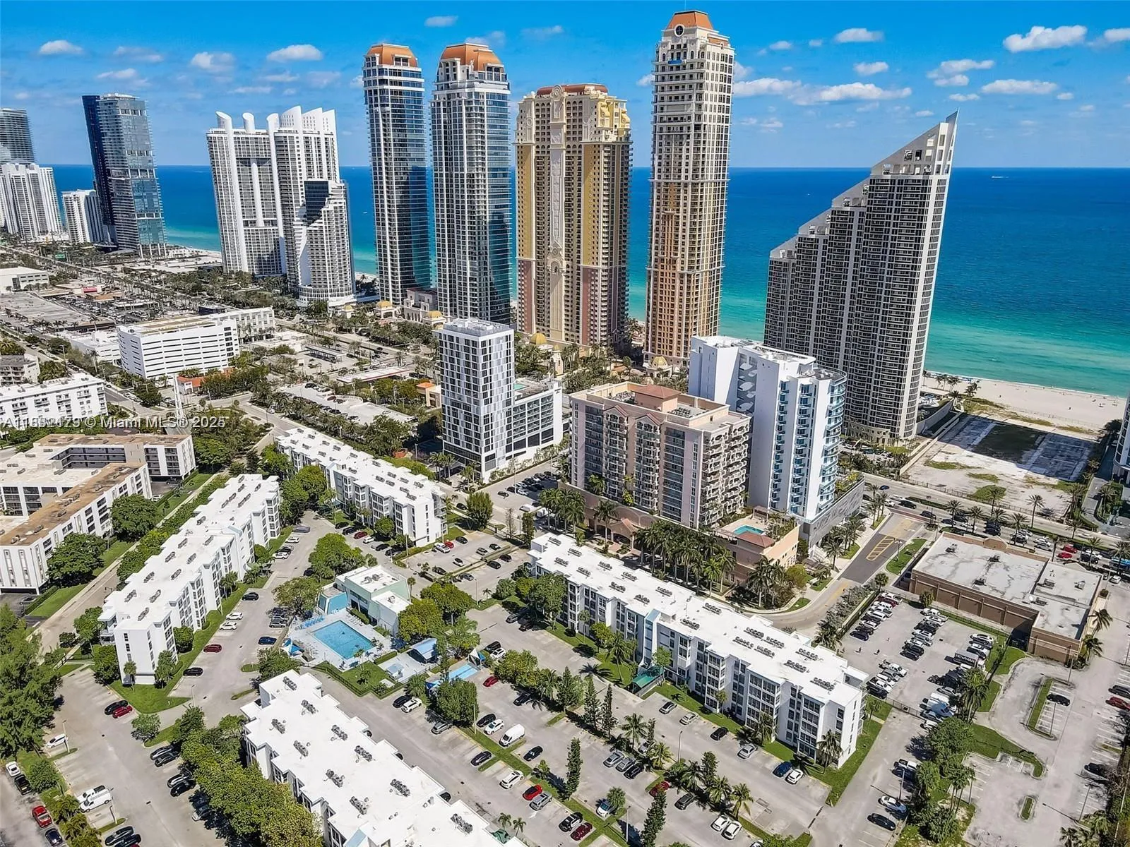 17620 Atlantic Blvd # 315, Sunny Isles Beach FL 33160
