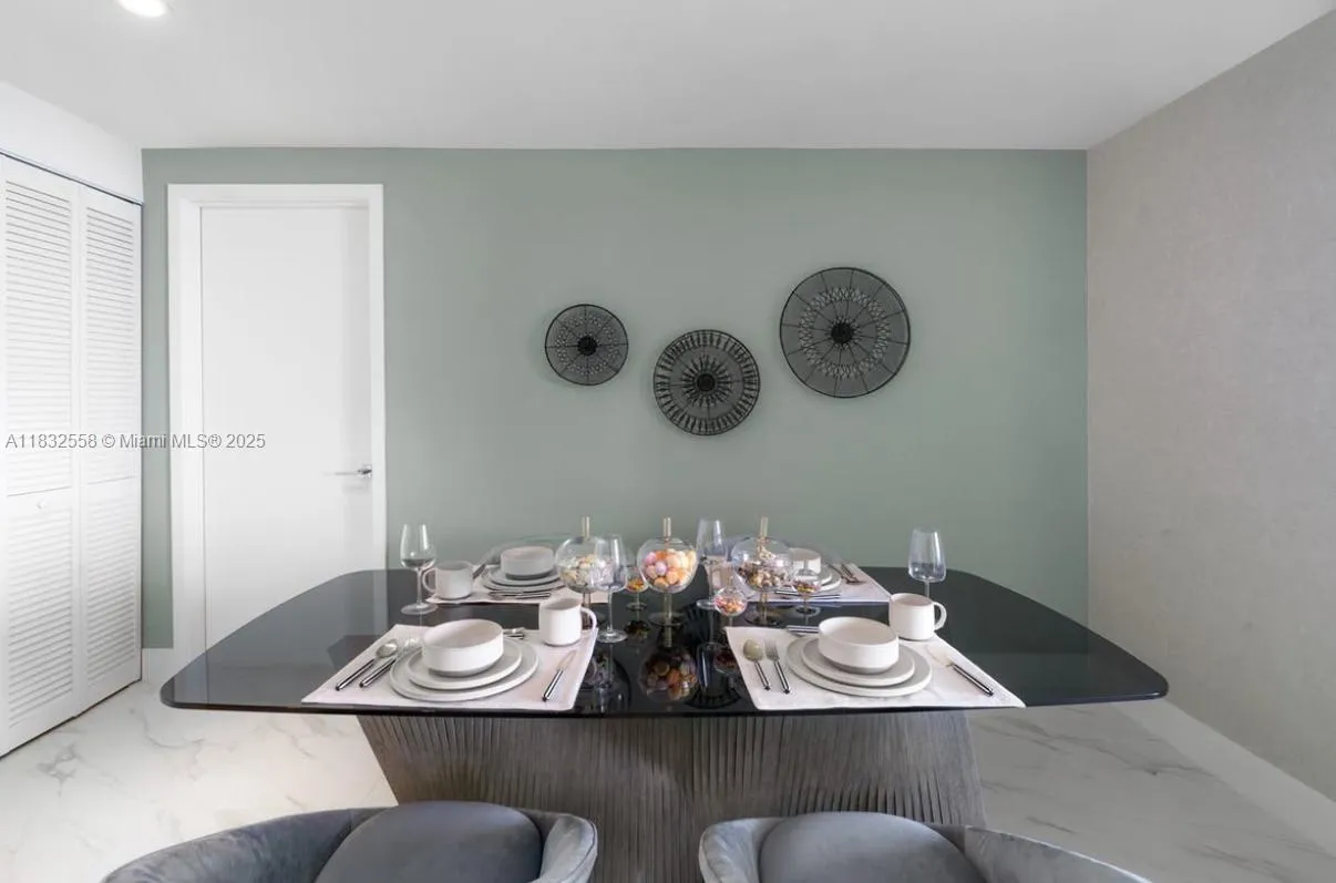 2000 Metropica Way # 2102, Sunrise FL 33323