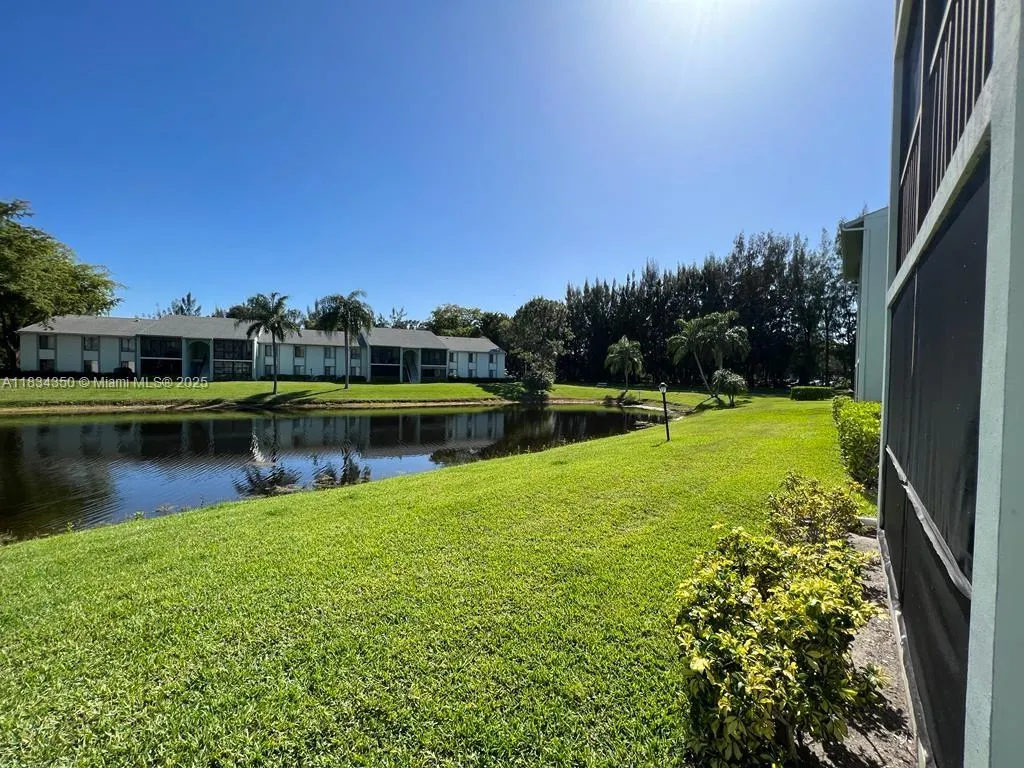 2 bedroom 2 bath for sale at 3606 Alder Dr # F2, West Palm Beach FL 33417