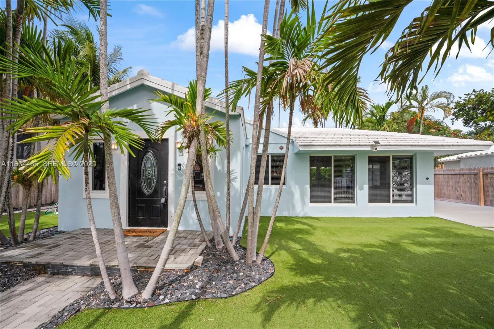 614 NE 10th Ave, Fort Lauderdale FL 33304