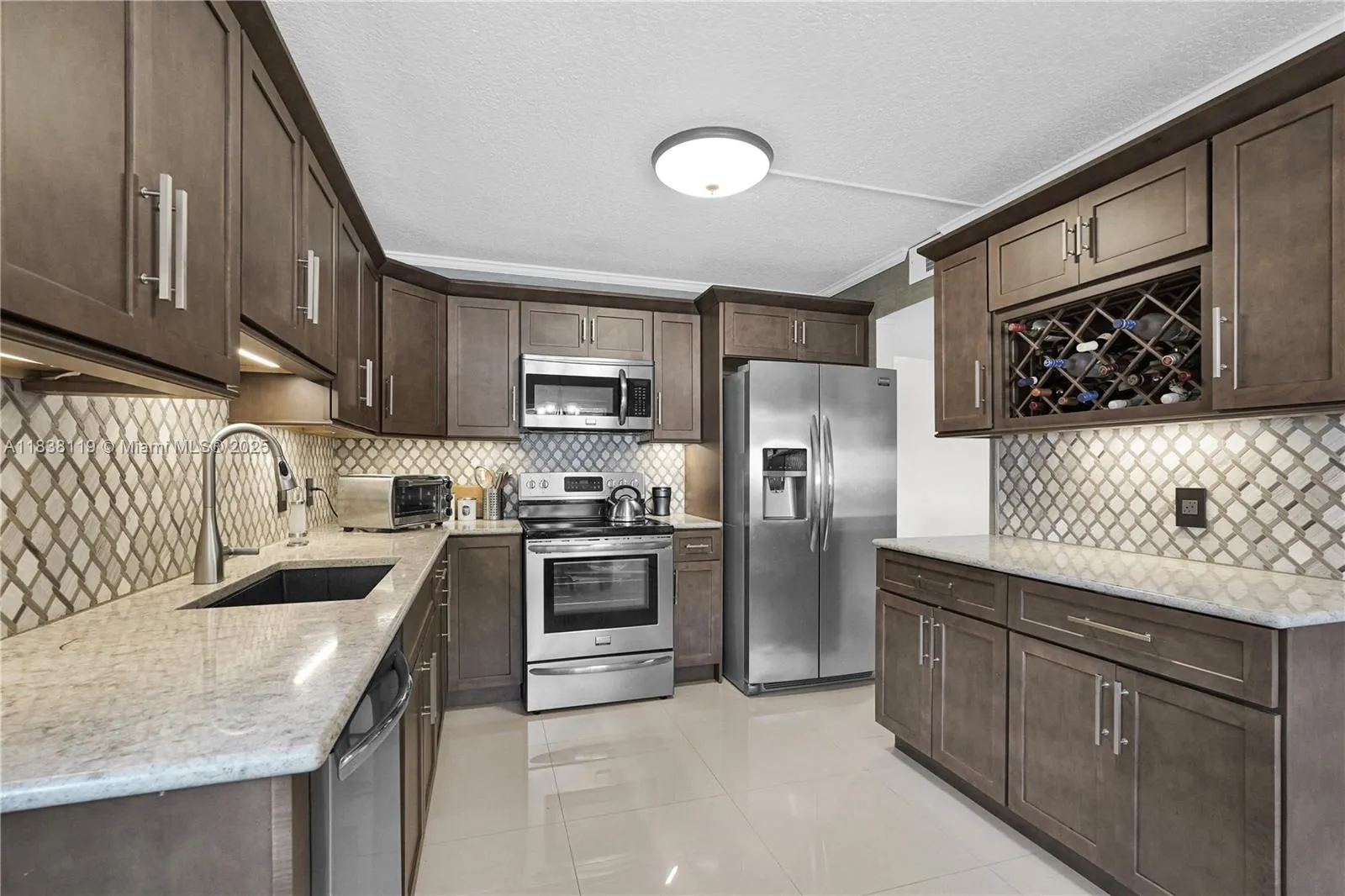 12650 SW 6th St # 101K, Pembroke Pines FL 33027