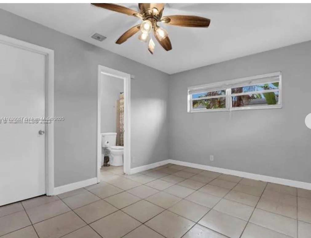 130 NE 21st Ct, Pompano Beach FL 33060