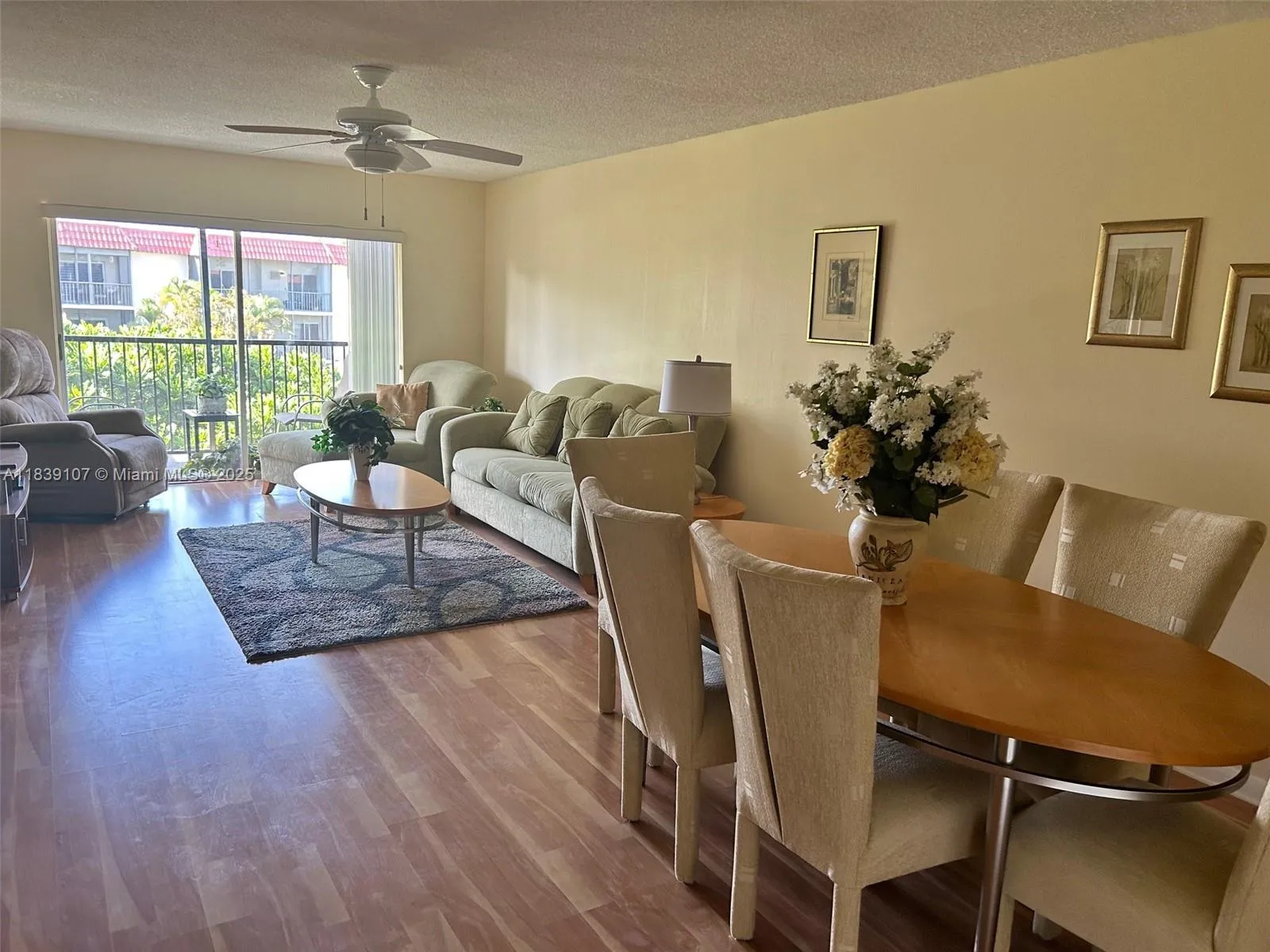2 bedroom 2 bath for sale at 371 S Hollybrook Dr # 308, Pembroke Pines FL 33025