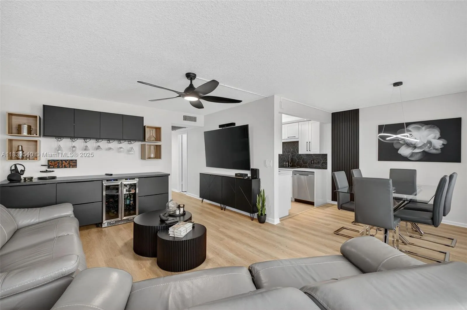 2 bedroom 1 bath for sale at 3029 Harwood D # 3029, Deerfield Beach FL 33442