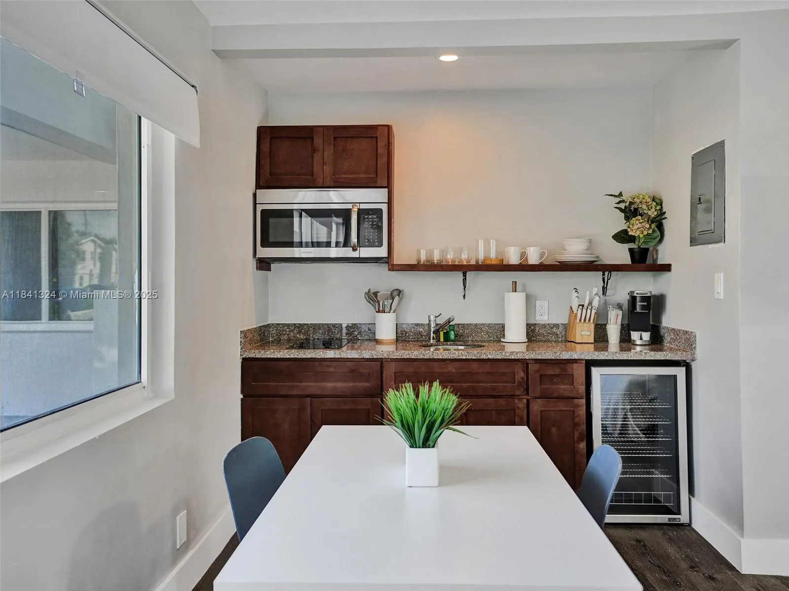 3204-3208 NE 9th St, Pompano Beach FL 33062