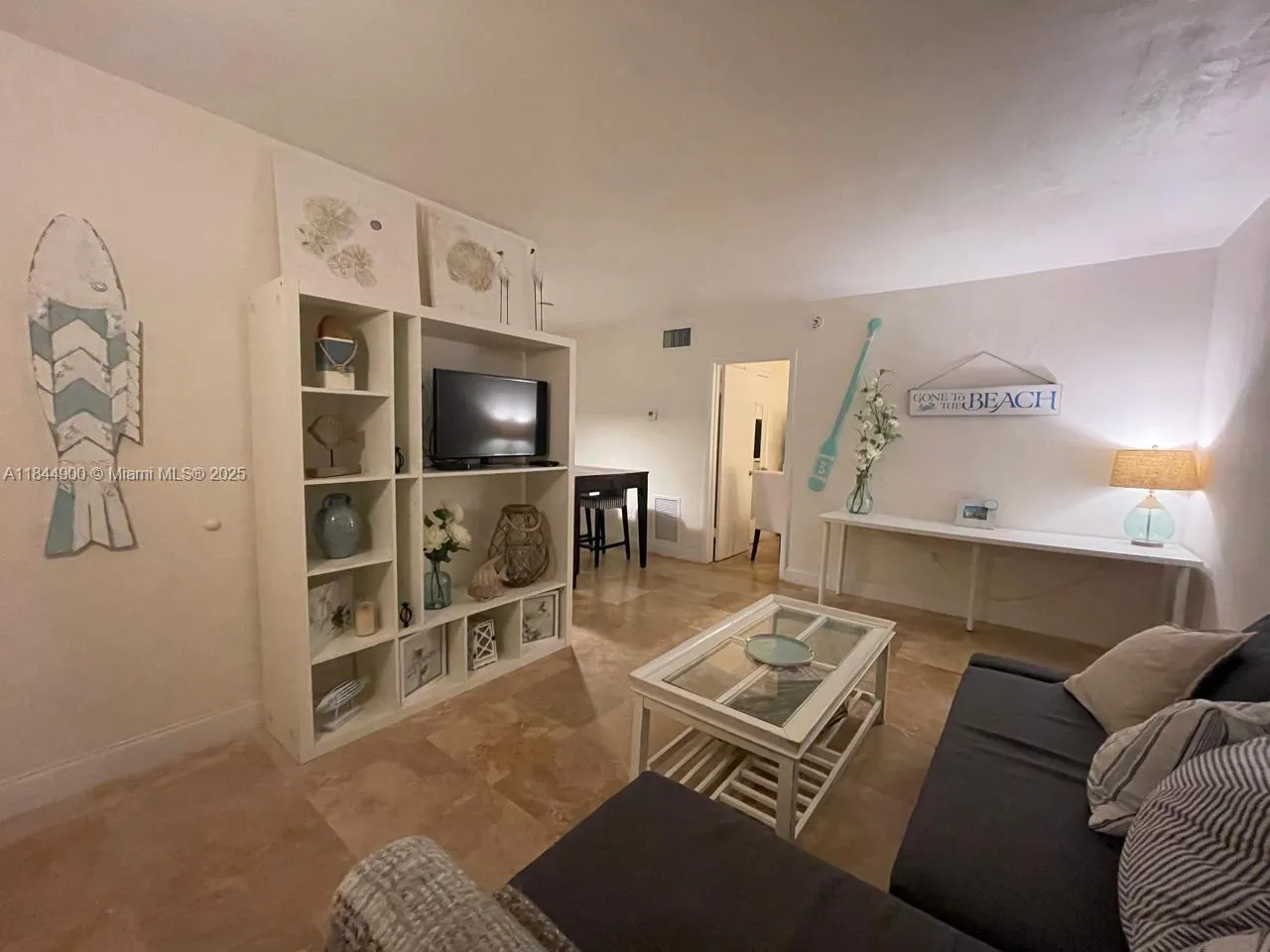 100 Sunrise Dr # 27, Key Biscayne FL 33149