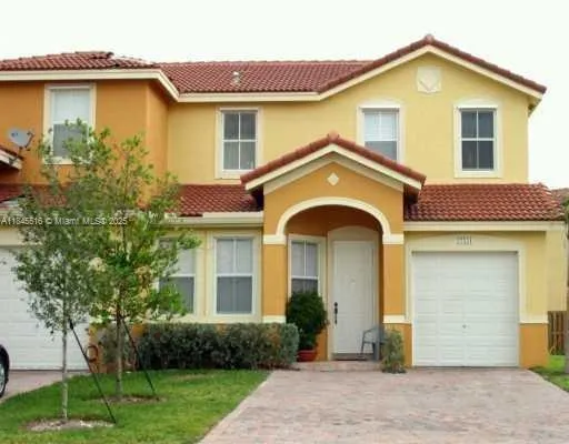 3 bedroom 2 bath for sale at 13822 SW 274th Ter, Homestead FL 33032