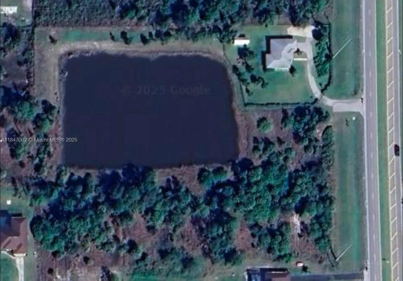 35XX Everglades Blvd, Naples FL 34120