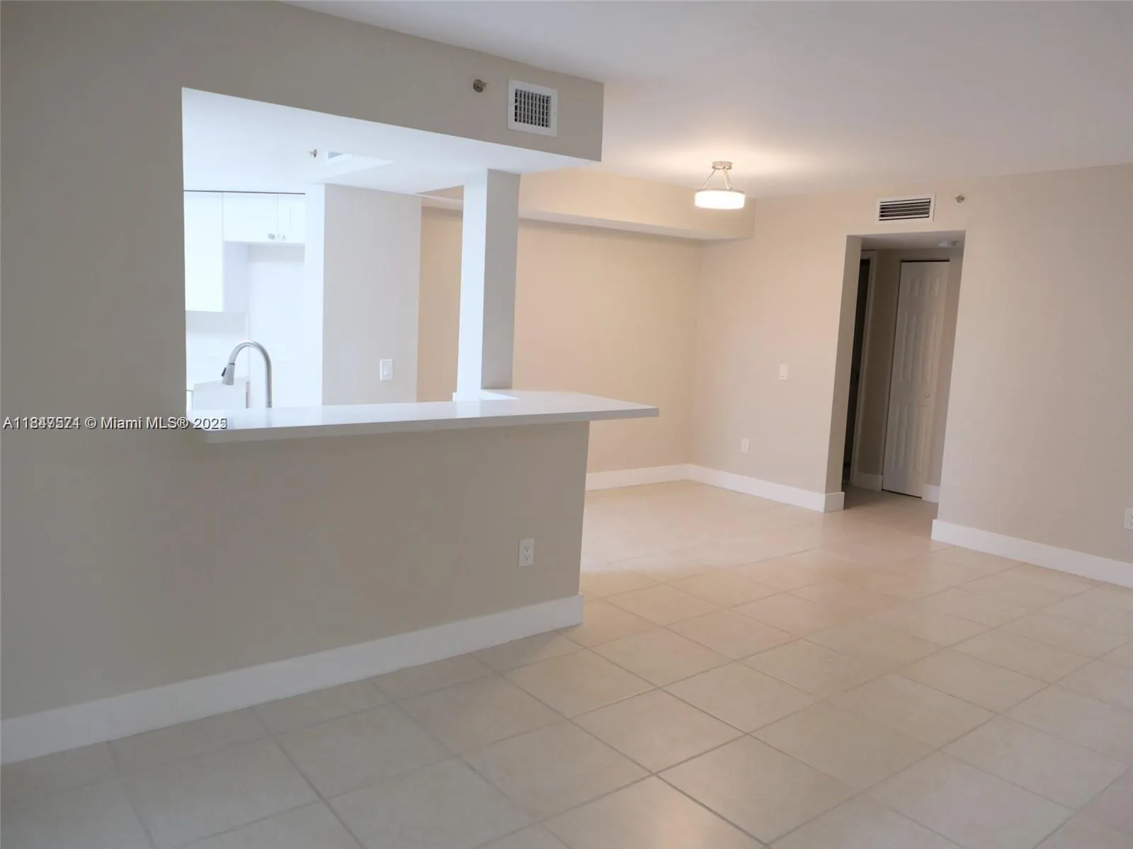 9640 NW 2nd St # 206, Pembroke Pines FL 33024