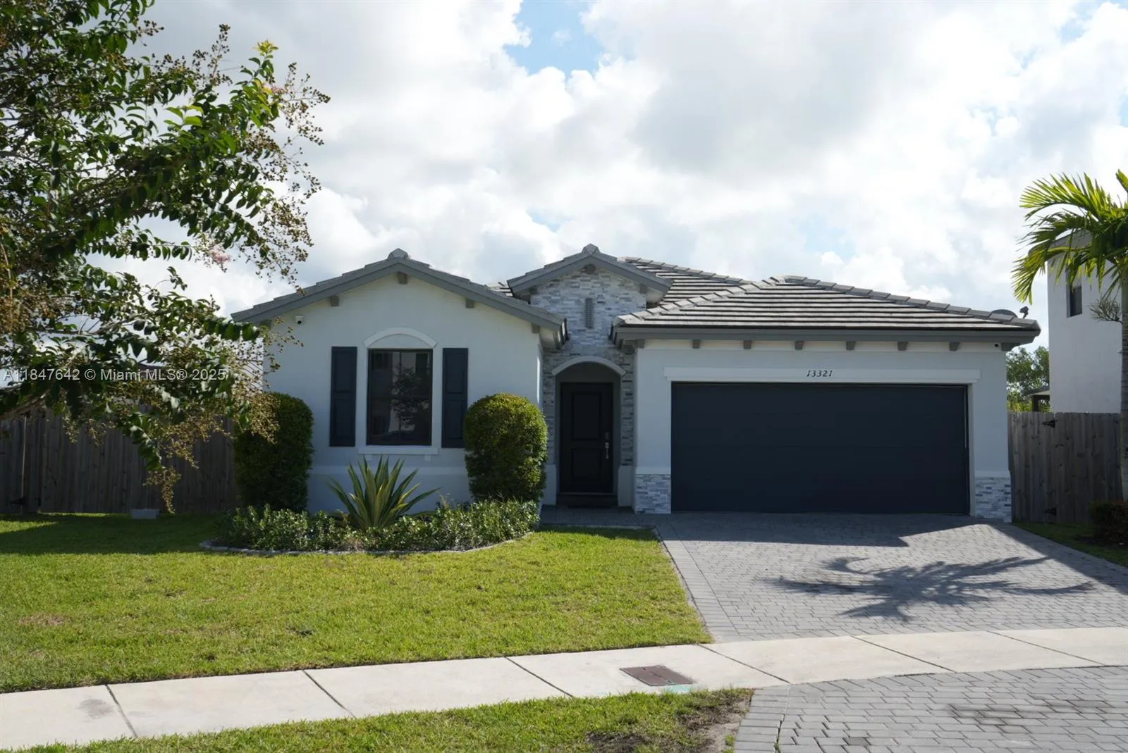 4 bedroom 3 bath for sale at 13321 SW 284th Ter, Homestead FL 33033