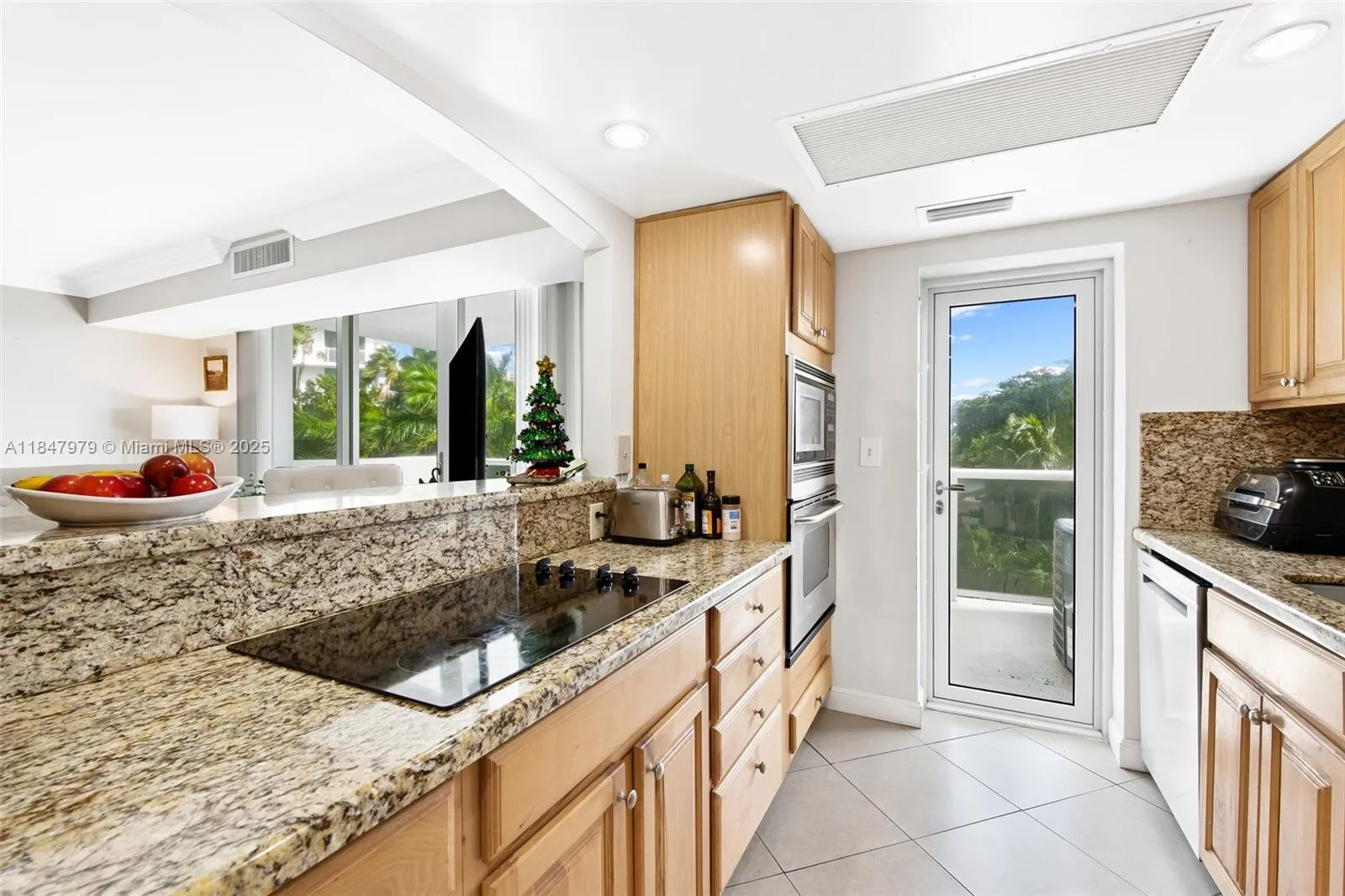 2715 N Ocean Blvd # 3A, Fort Lauderdale FL 33308