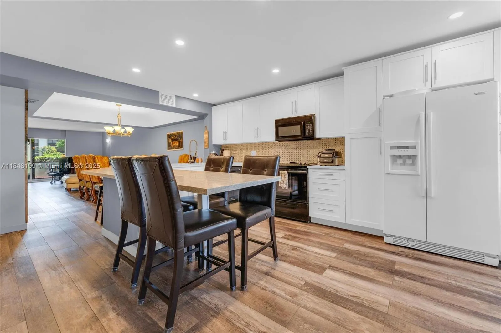 3 bedroom 2 bath for sale at 23380 Carolwood Ln # 101, Boca Raton FL 33428