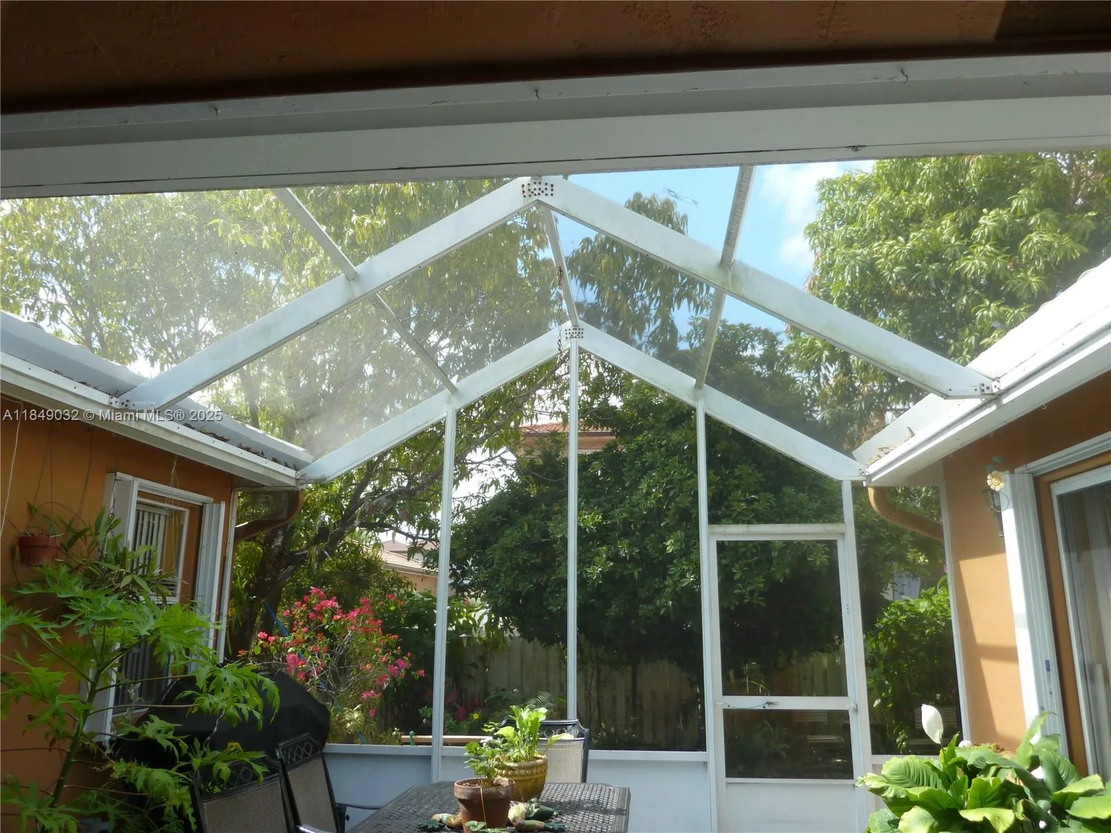 13240 SW 20th St, Miramar FL 33027