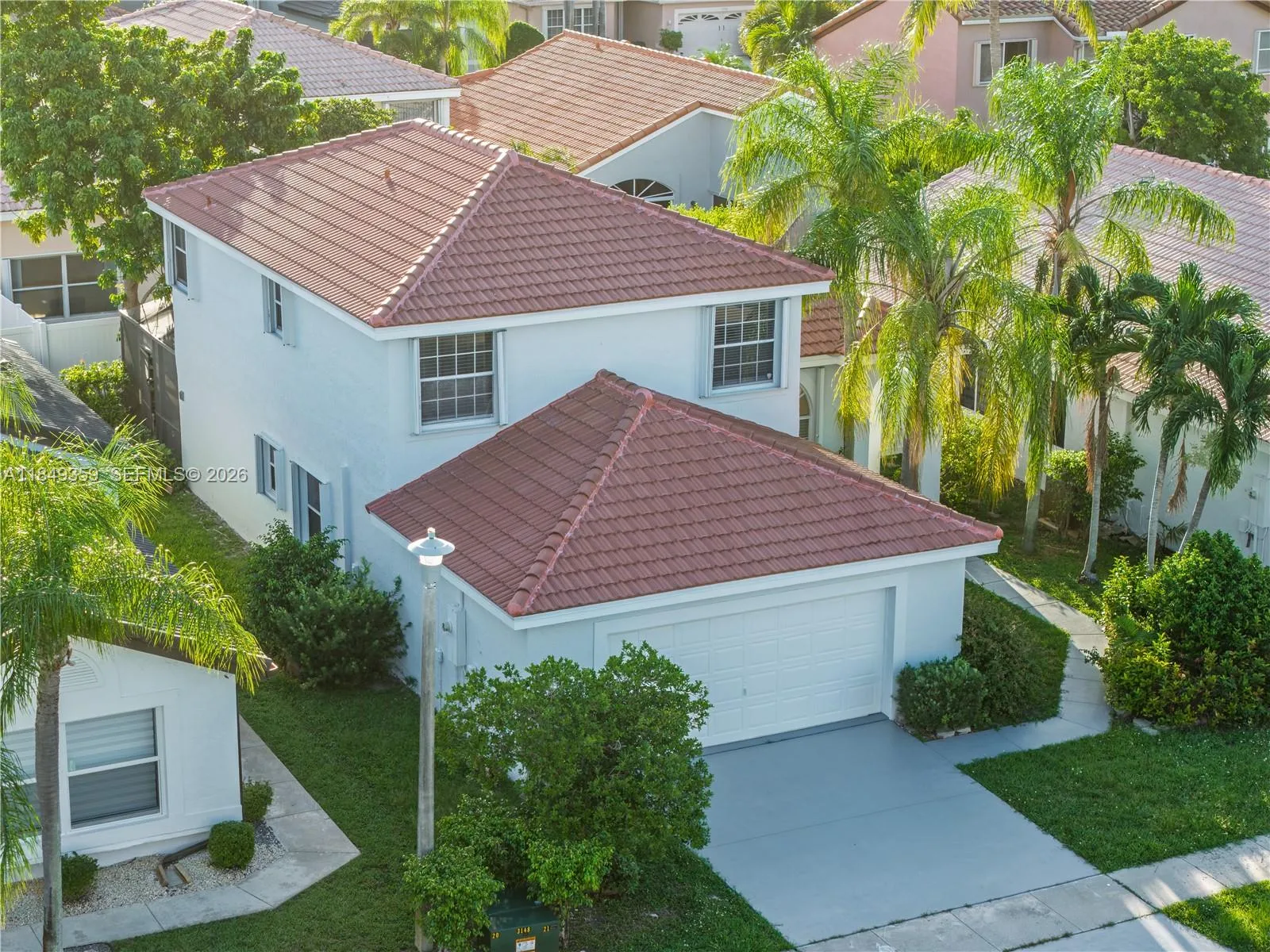4 bedroom 3 bath for sale at 1378 SW 180th Ave, Pembroke Pines FL 33029