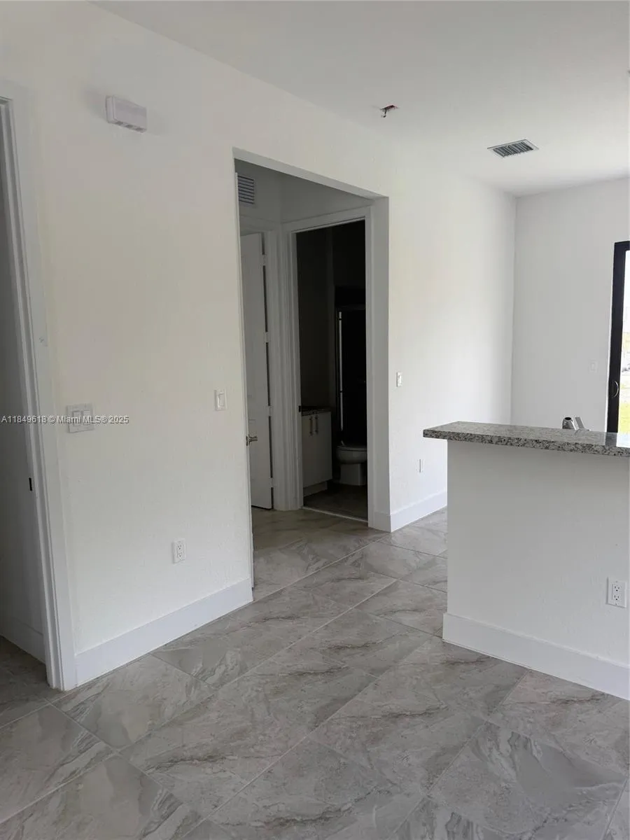 18918 SW 316th St, Homestead FL 33030