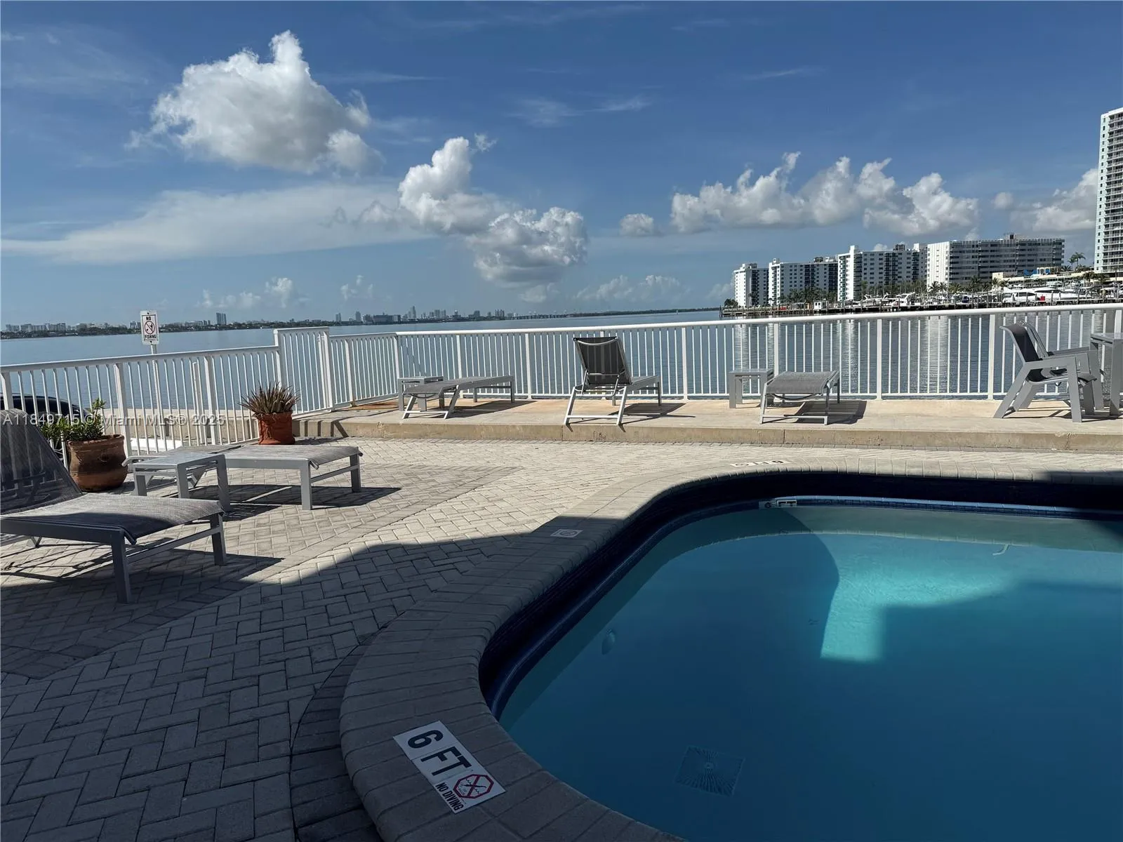1 bedroom 1 bath for sale at 2016 Bay Dr # 202, Miami Beach FL 33141