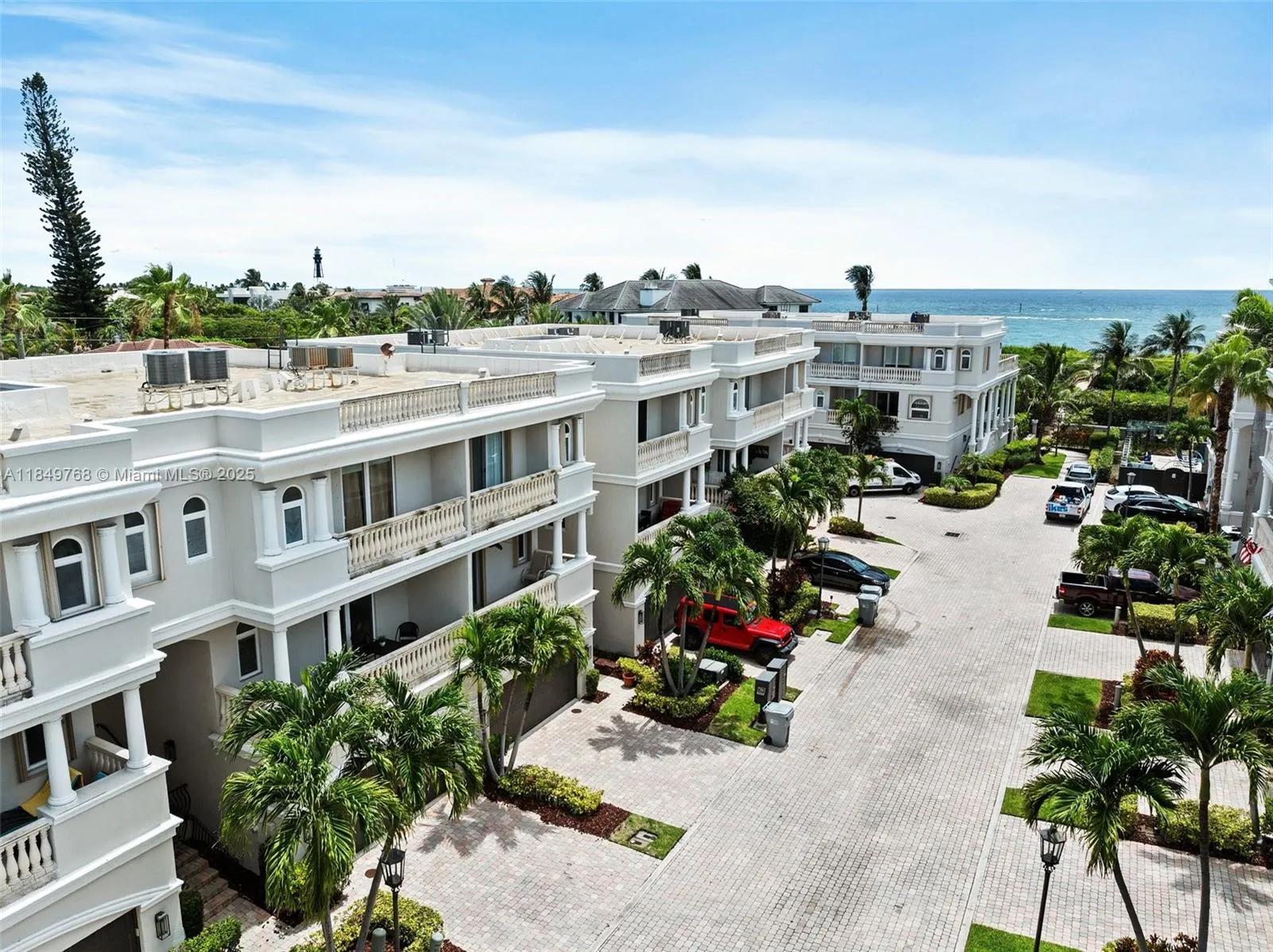 1784 Bay Dr # 1784, Pompano Beach FL 33062