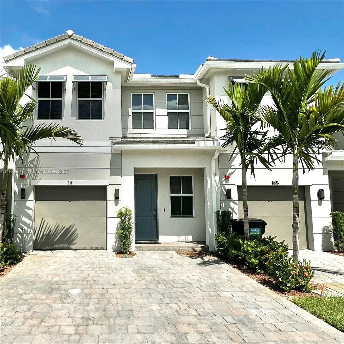 4 bedroom 3 bath for sale at 181 SW 170th Ave, Pembroke Pines FL 33027