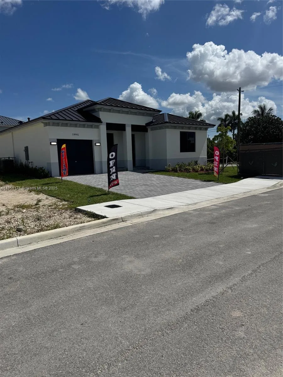 4 bedroom 2 bath for sale at 18901 SW 316th Ter, Homestead FL 33030