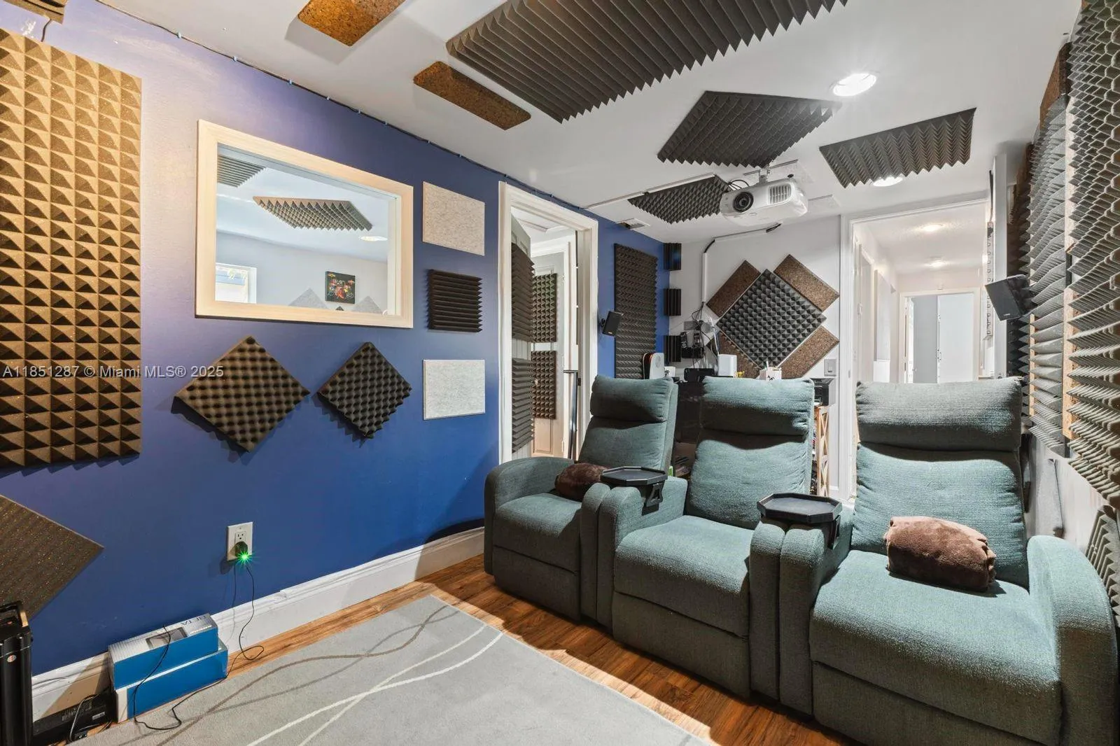 18266 NW 6th St, Pembroke Pines FL 33029