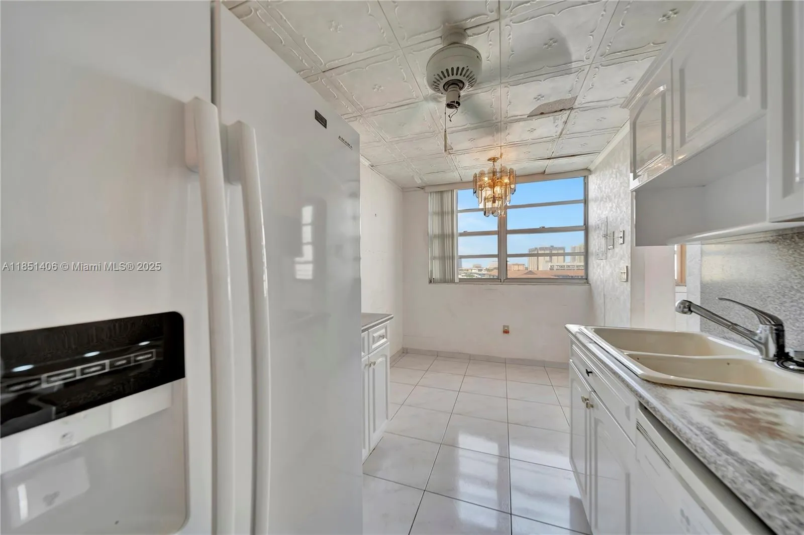 1833 S Ocean Dr # 511, Hallandale Beach FL 33009