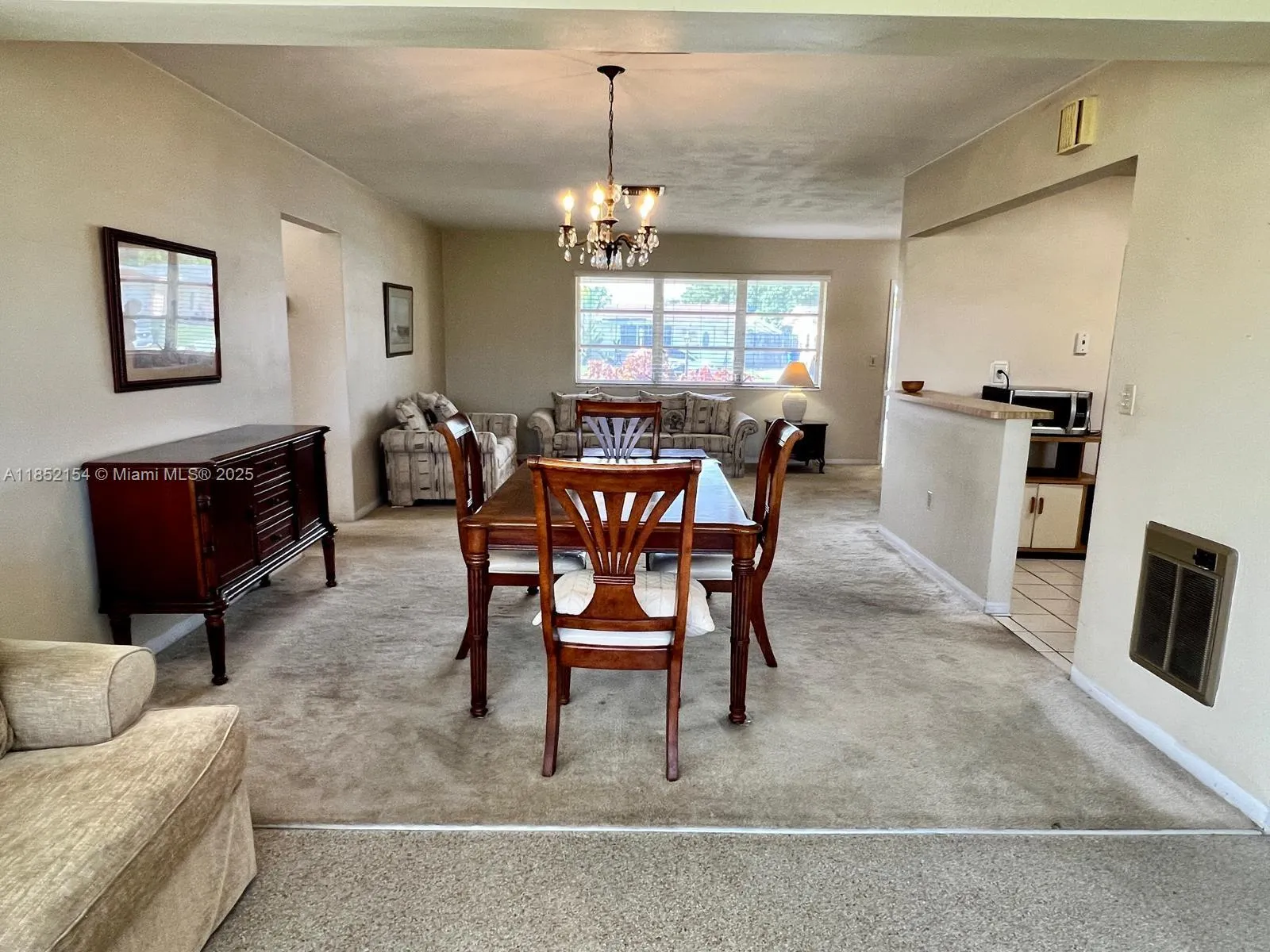 8151 NW 15th Ct, Pembroke Pines FL 33024