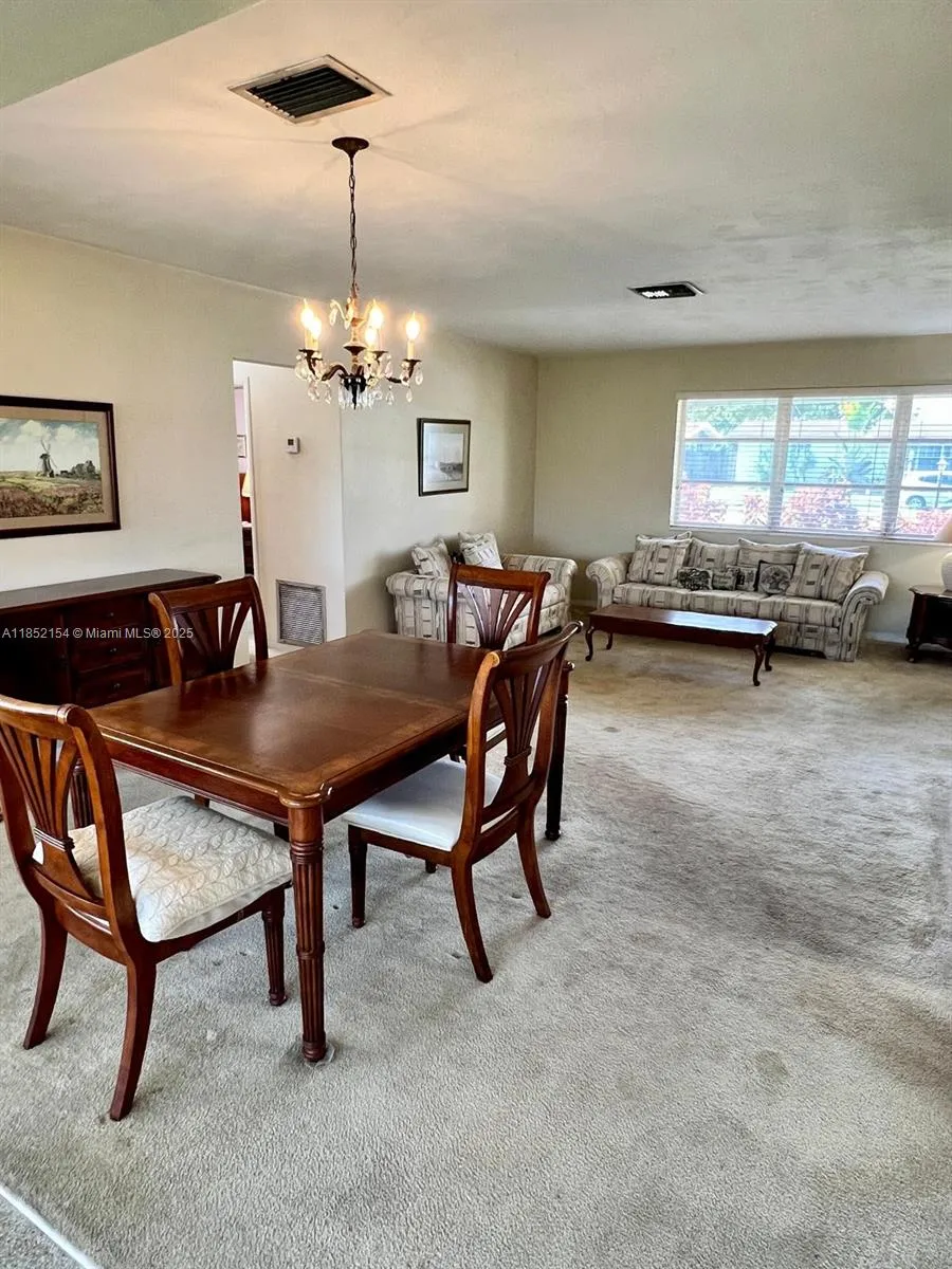 8151 NW 15th Ct, Pembroke Pines FL 33024