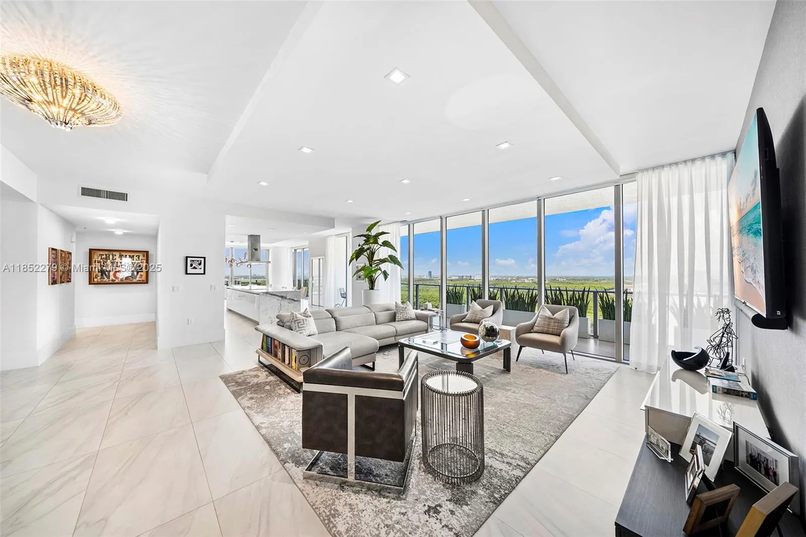 4 bedroom 5 bath for sale at 330 Sunny Isles Blvd, Sunny Isles Beach FL 33160