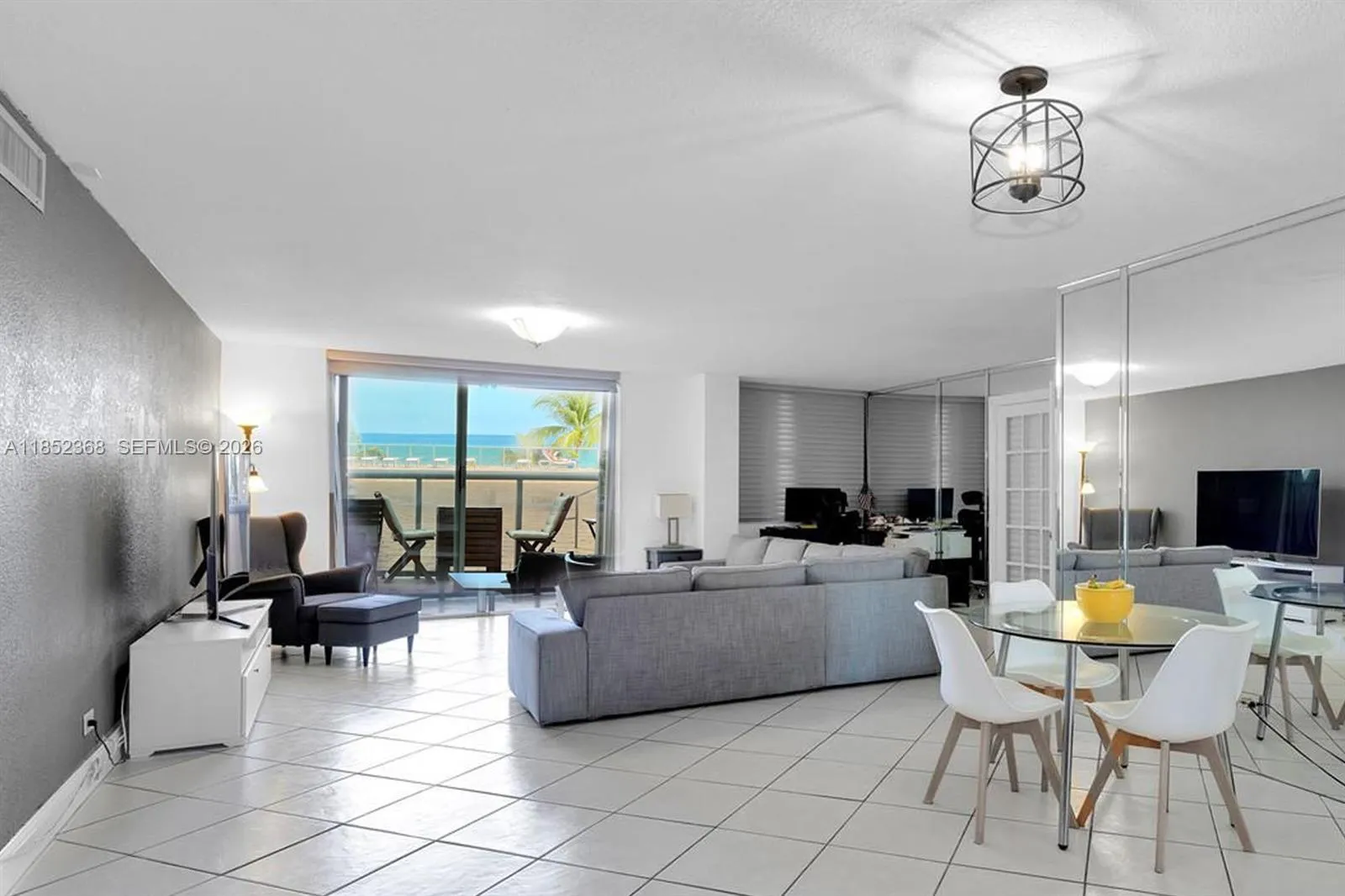 6039 Collins Ave # 311, Miami Beach FL 33140