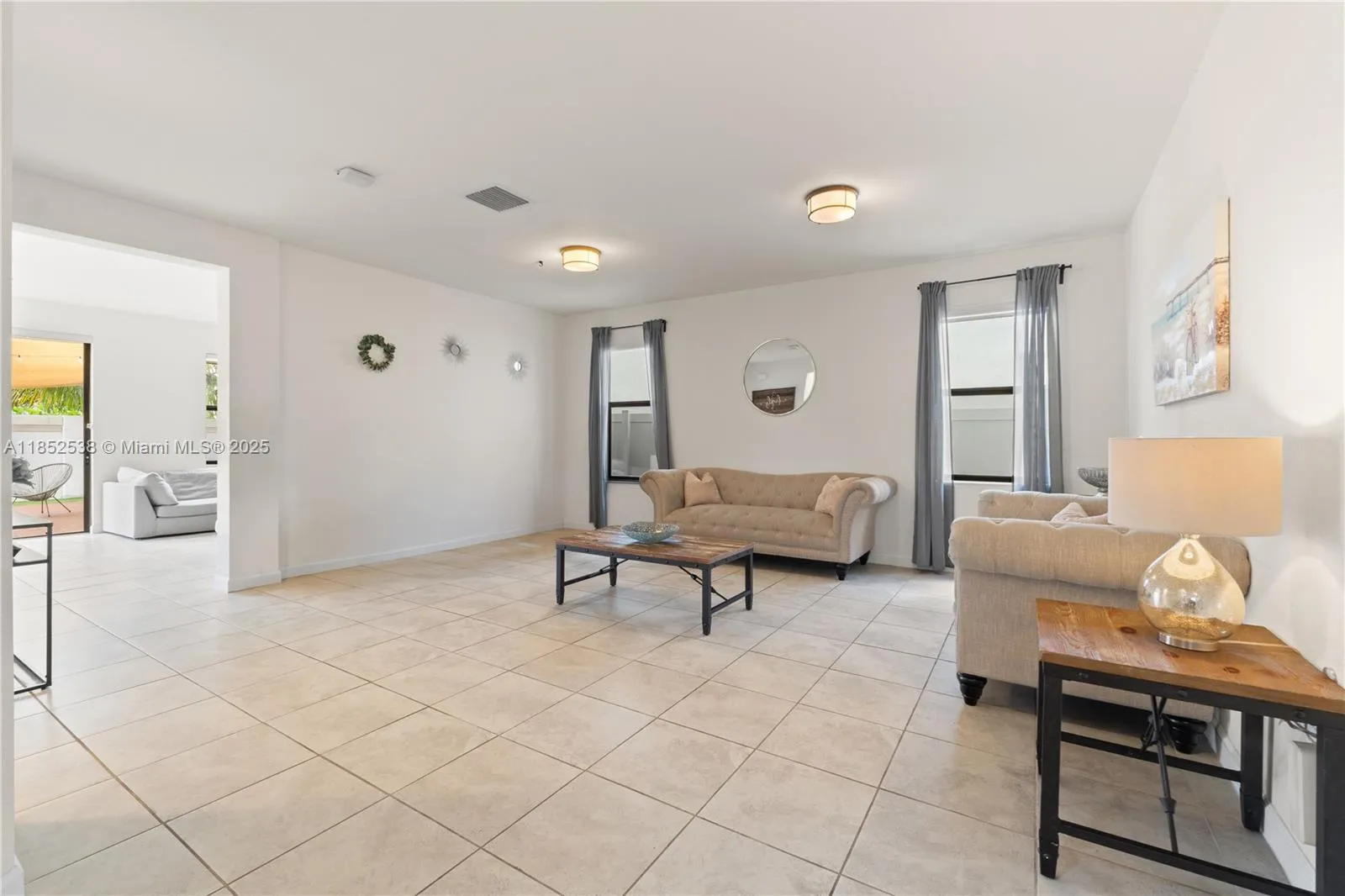 10488 W 35th Way, Hialeah FL 33018