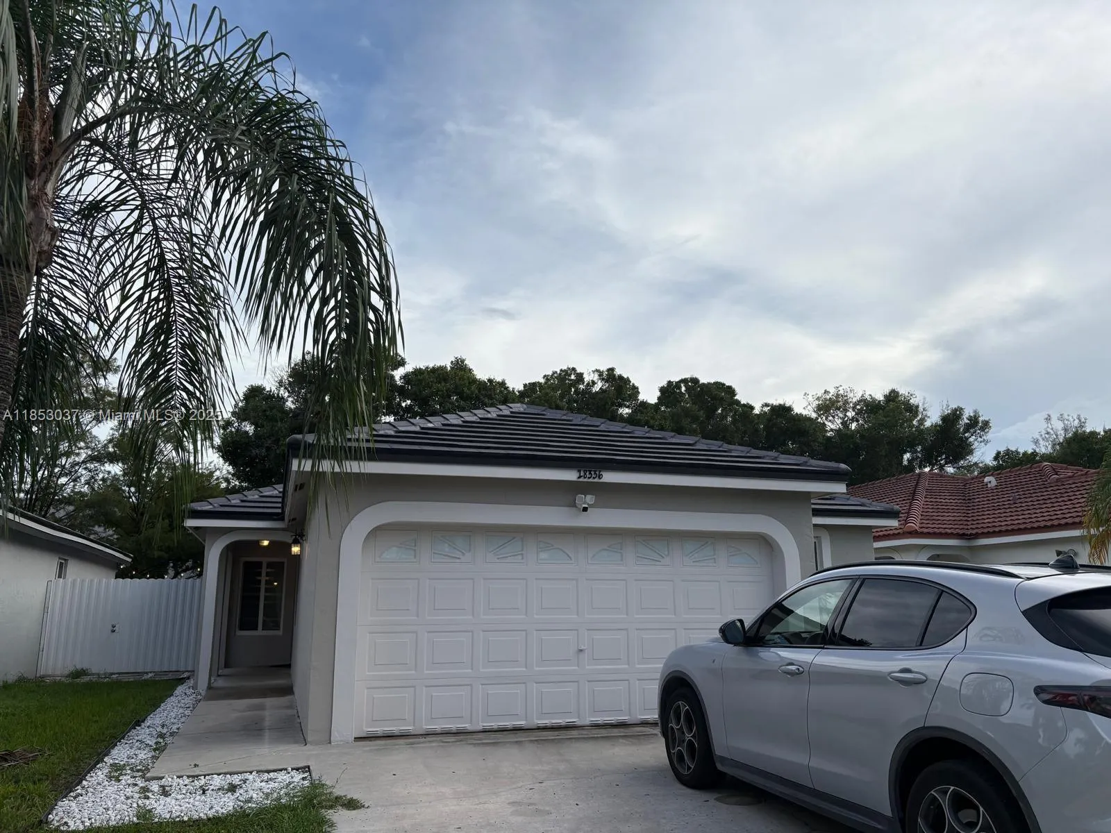 3 bedroom 2 bath for sale at 18336 NW 6th St, Pembroke Pines FL 33029