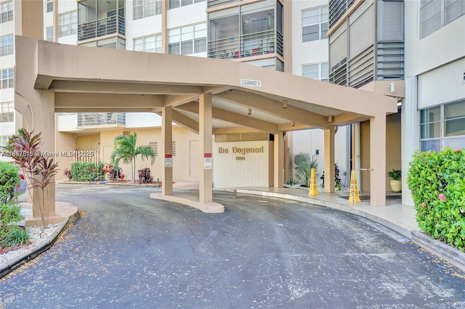 1100 Saint Charles Pl # 504, Pembroke Pines FL 33026