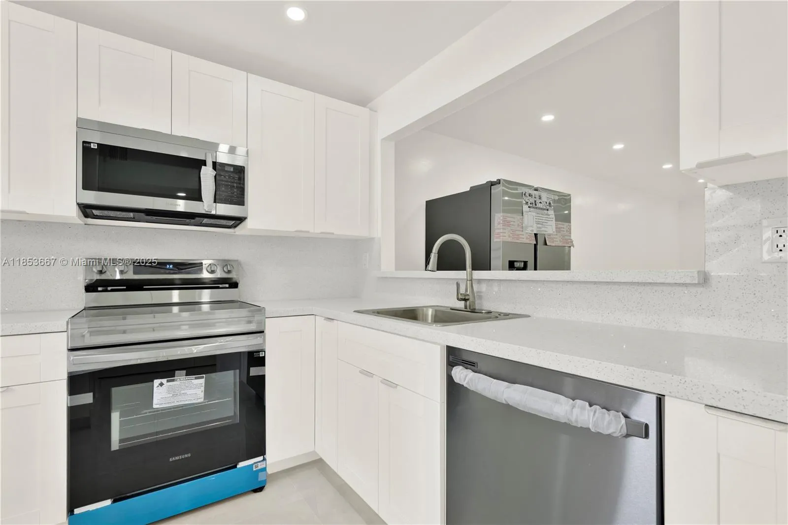 2 bedroom 2 bath for sale at 8320 Sands Point Blvd # M107, Tamarac FL 33321