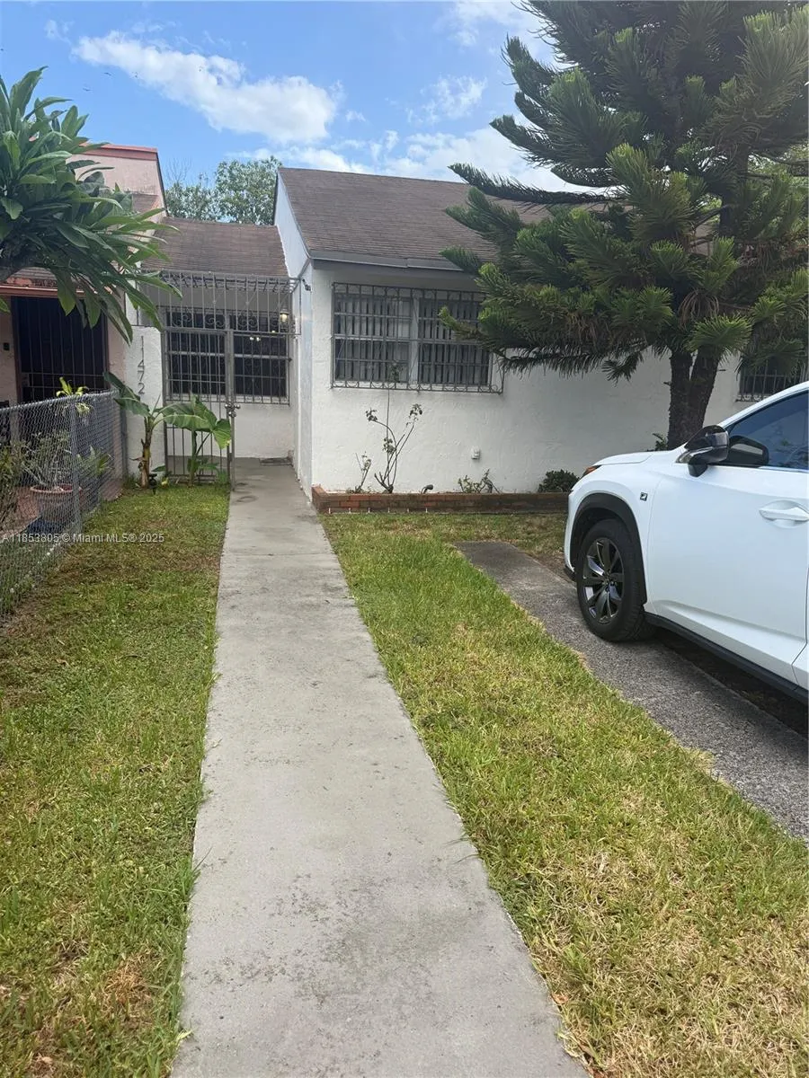 4 bedroom 2 bath for sale at 11472 SW 4th St, Sweetwater FL 33174