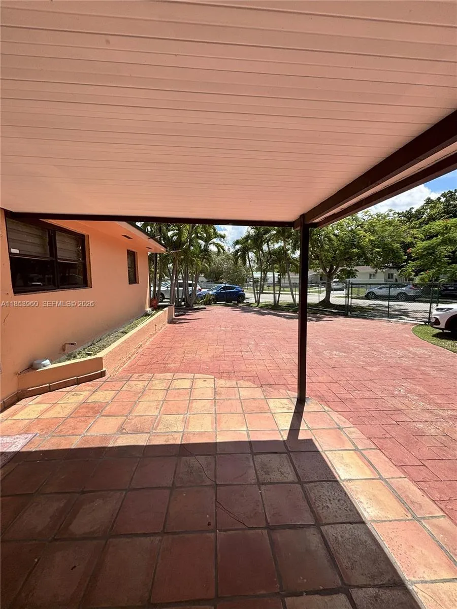18601 SW 98th Ave, Cutler Bay FL 33157