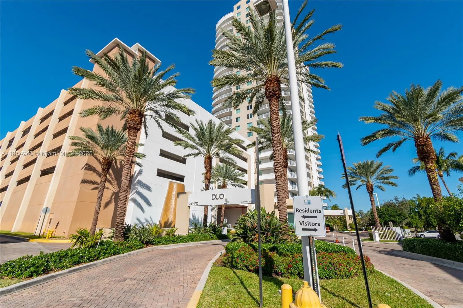 1 bedroom 1 bath for sale at 1745 E Hallandale Beach Blvd # 2501W, Hallandale Beach FL 33009