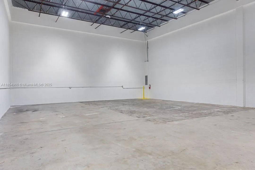 1501 NW 82nd Ave, Doral FL 33126