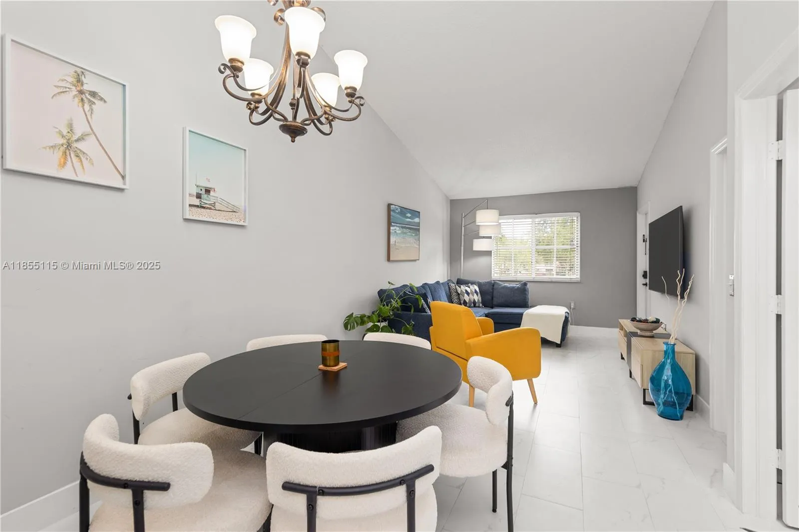 2250 NW 78th Ave # 202, Pembroke Pines FL 33024