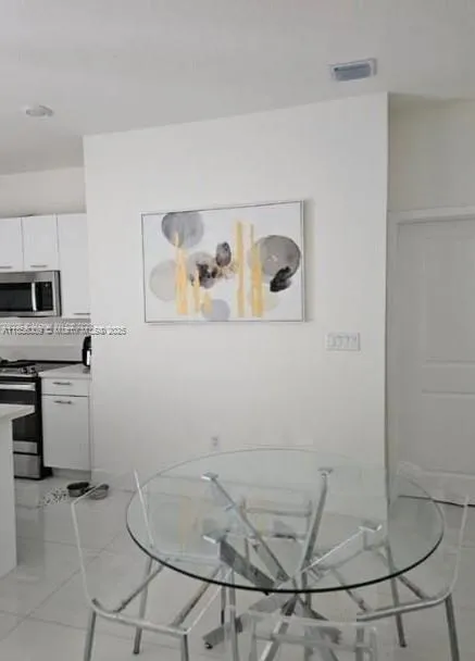 2 bedroom 2 bath for sale at 8167 NW 41st St # 109, Doral FL 33166