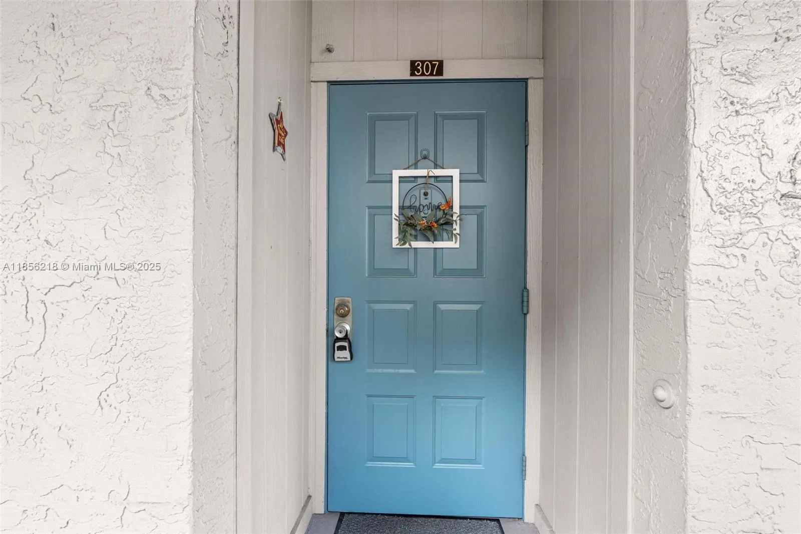 1101 Colony Point Cir # 307, Pembroke Pines FL 33026