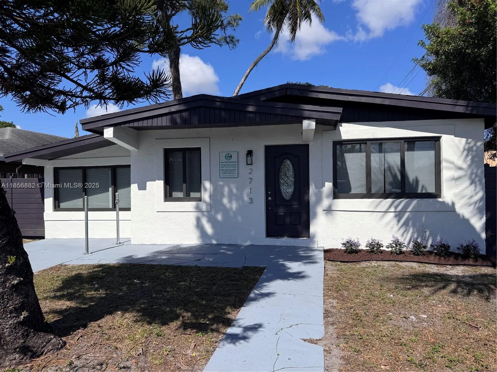 4 bedroom 2 bath for sale at 2713 NW 6th Ct, Fort Lauderdale FL 33311