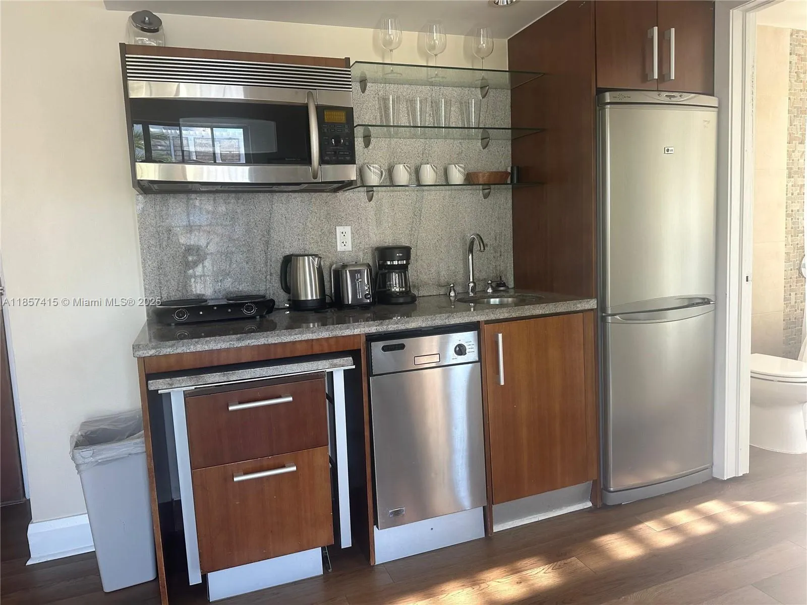 1060 Ocean Dr # D309, Miami Beach FL 33139