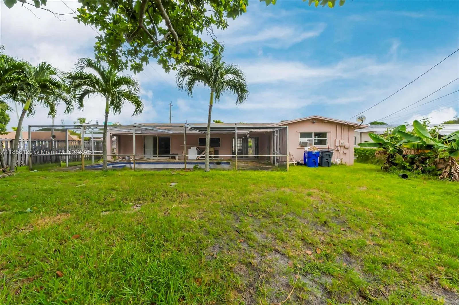 4 bedroom 3 bath for sale at 5520 Johnson St, Hollywood FL 33021