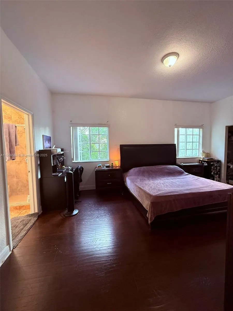 20318 SW 87th Ct, Cutler Bay FL 33189