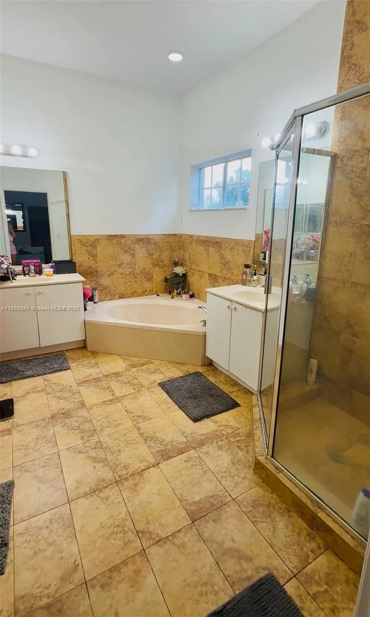 20318 SW 87th Ct, Cutler Bay FL 33189