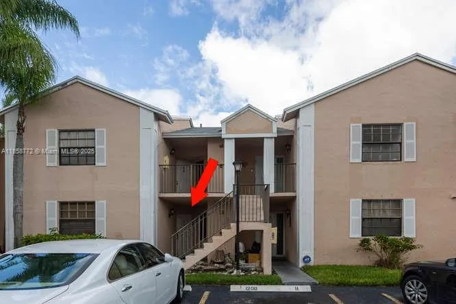 2 bedroom 2 bath for sale at 1200 N Liberty Ave # F, Homestead FL 33034