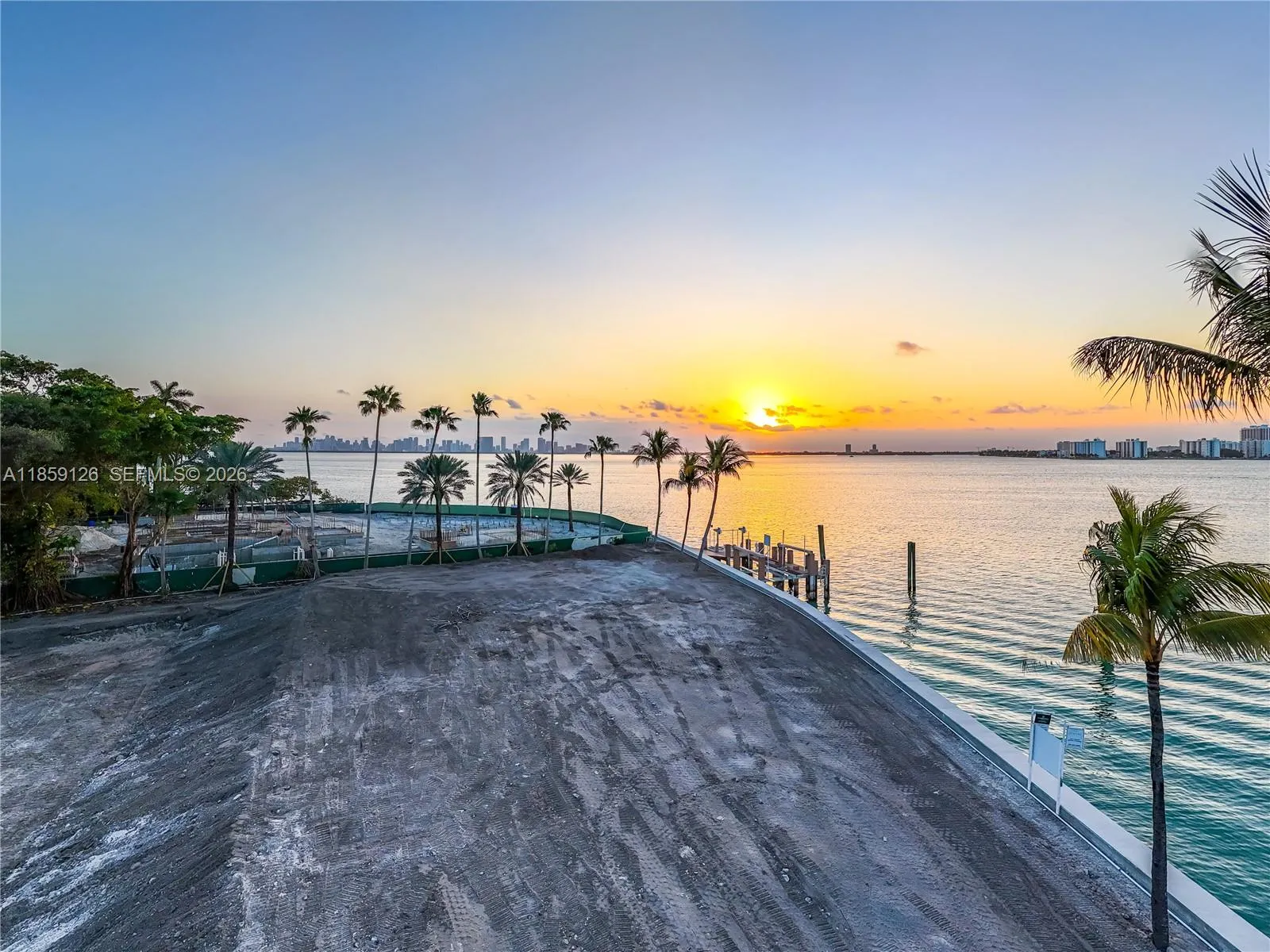 5940 N Bay Rd, Miami Beach FL 33140