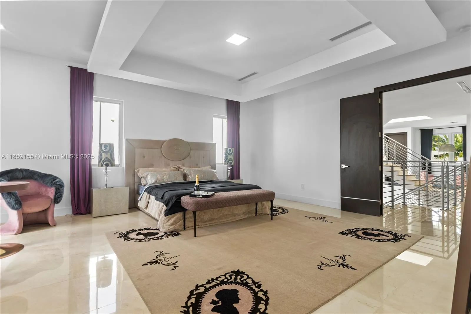 4 bedroom 4 bath for sale at 3420 NW 84th Ave, Doral FL 33122