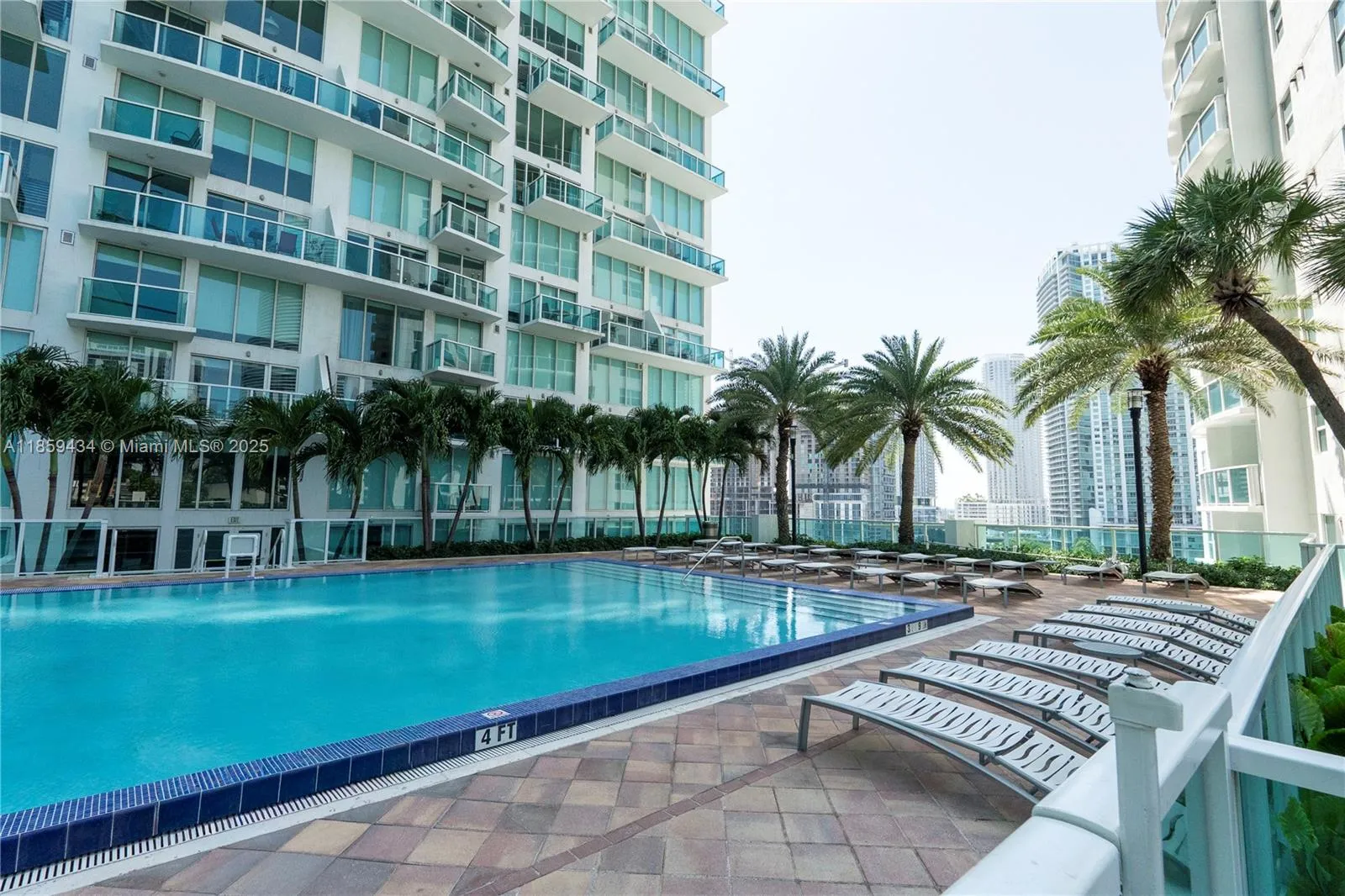 31 SE 5th St # 2610, Miami FL 33131